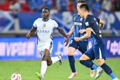 国安队备战亚冠联赛：剑指亚洲，挑战与机遇并存