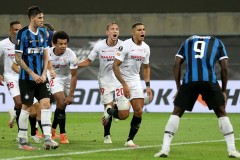 皇马新星马斯坦托诺：西甲璀璨之星，未来足坛翘楚